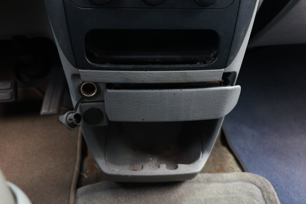 Used 2005 Dodge Grand Caravan SE w/ Popular Equipment Group I FWD image 32