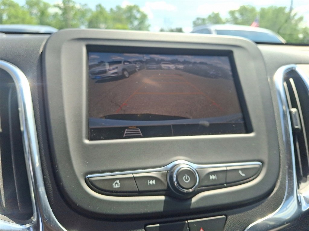 Used 2022 Chevrolet Equinox LT image 17