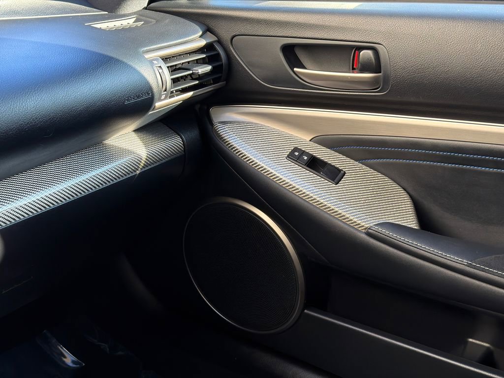 Used 2015 Lexus RC F image 29