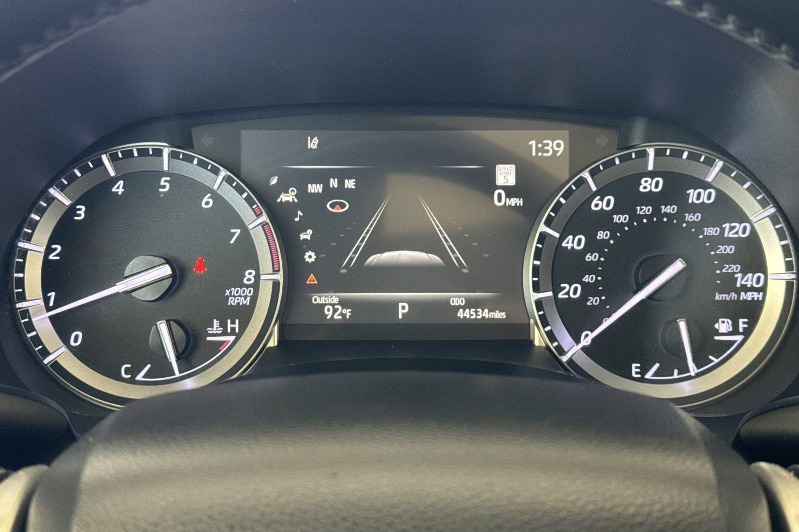 Used 2022 Toyota Highlander XLE FWD image 26