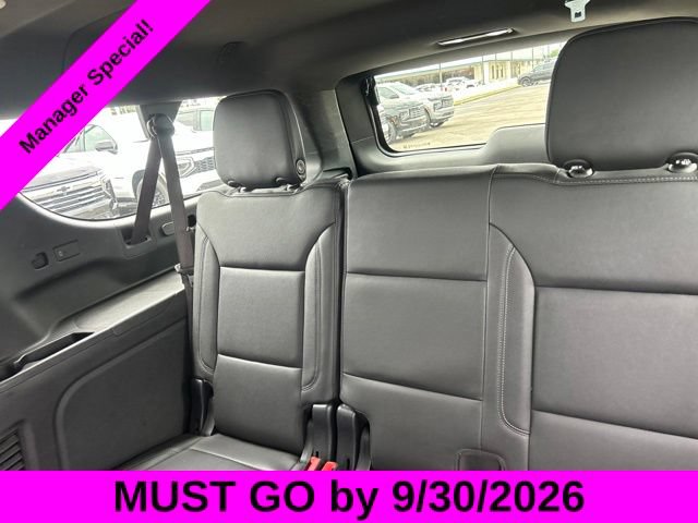 Used 2025 Chevrolet Suburban Z71 AWD/4WD image 29