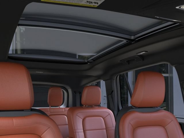 New 2026 Lincoln Aviator Reserve w/ Jet Appearance Package RWD image 22