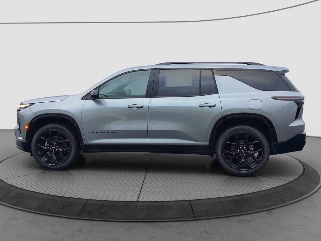 New 2026 Chevrolet Traverse RS w/ LPO, Floor Liner Package image 4