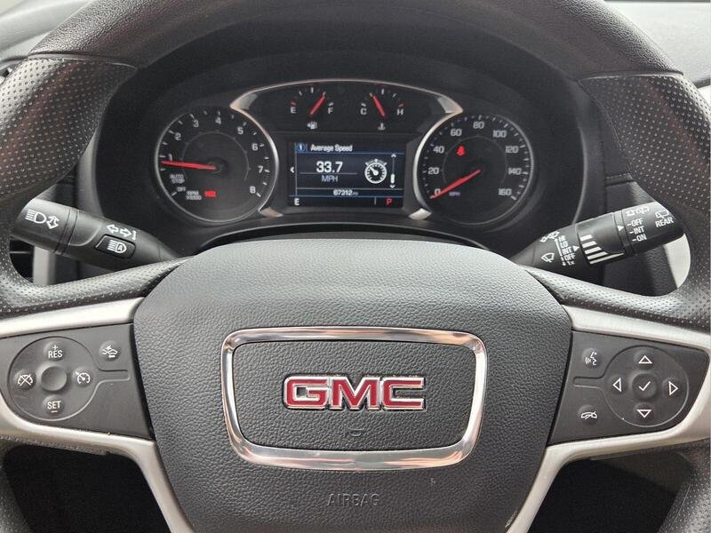 Used 2024 GMC Terrain SLE AWD/4WD image 31