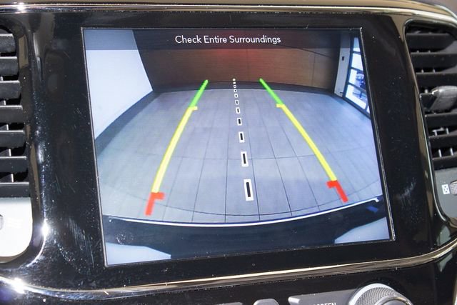 Used 2019 Jeep Grand Cherokee Limited image 26