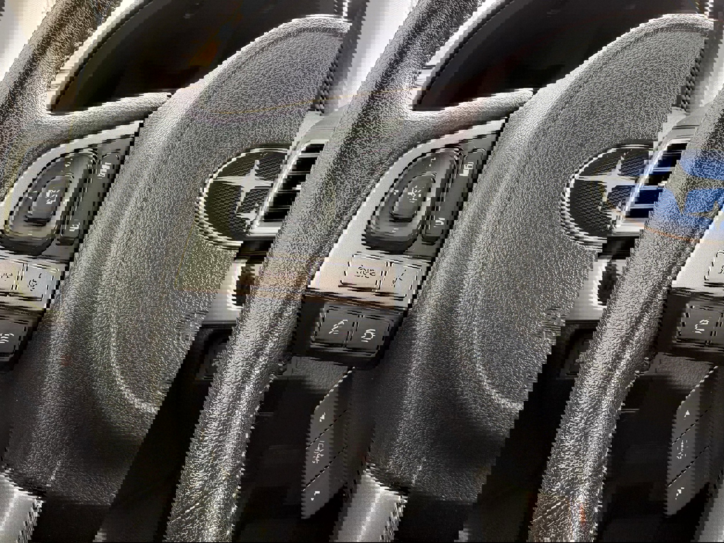 Used 2017 Subaru Forester 2.5i Touring image 15