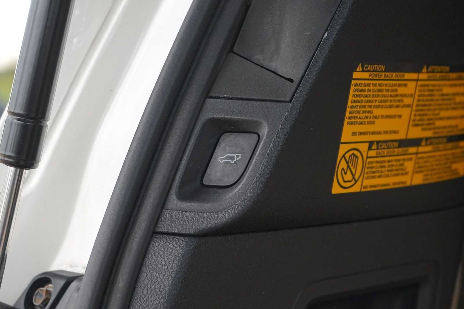 Used 2013 Toyota Sequoia Platinum RWD image 26