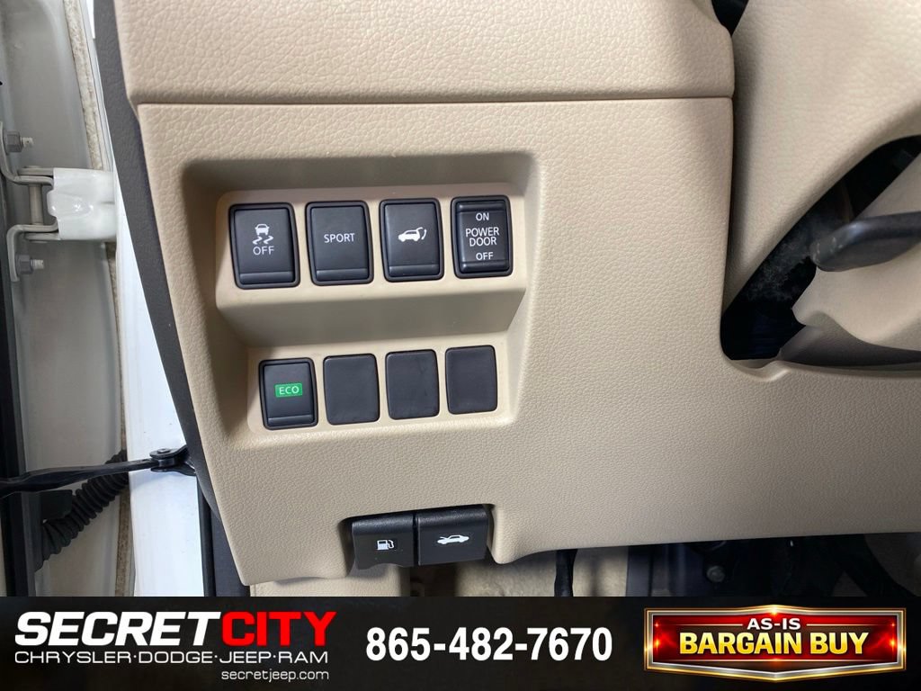 Used 2015 Nissan Rogue SL FWD image 13