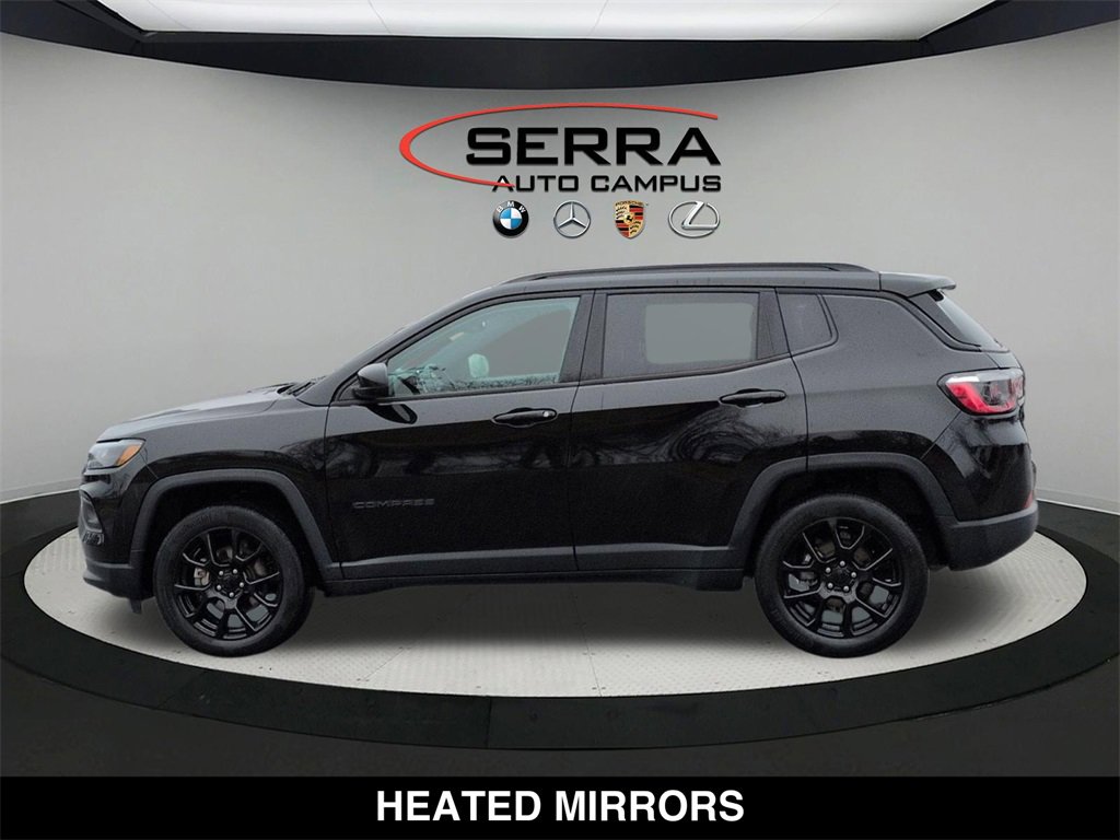 Used 2022 Jeep Compass Altitude w/ Convenience Group image 16