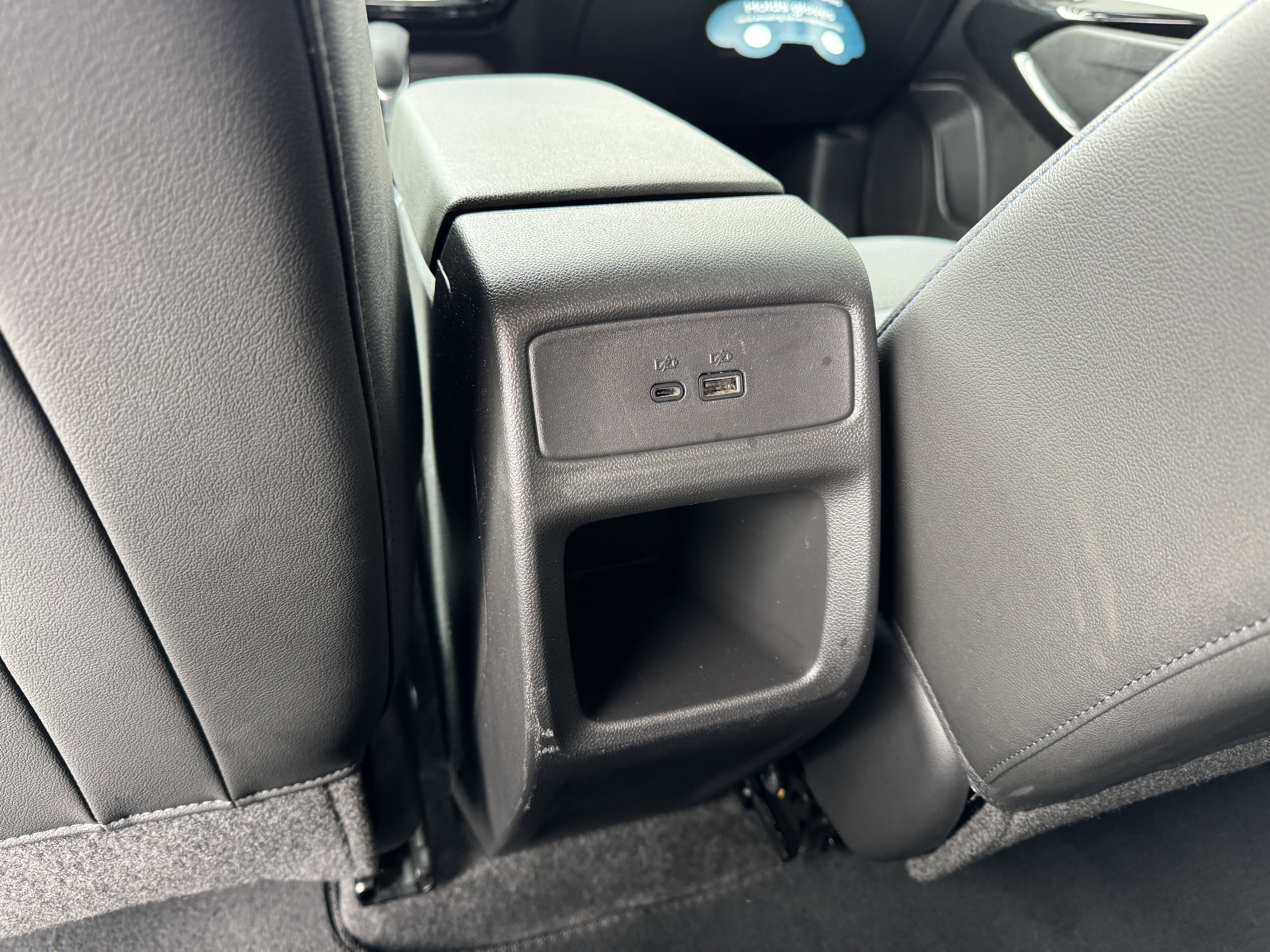 Used 2025 Chevrolet Trax LT image 16