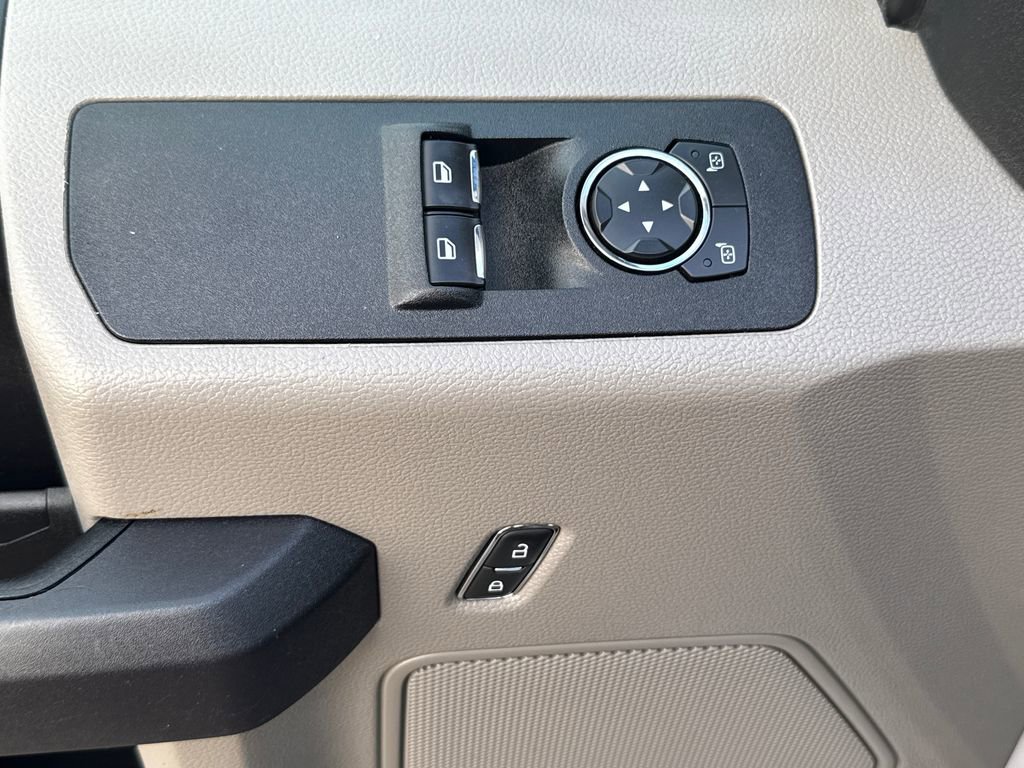 Used 2020 Ford F150 XL w/ Trailer Tow Package image 17