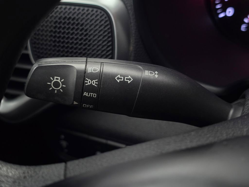 Used 2020 Kia Soul LX image 32