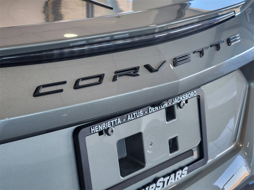 Used 2023 Chevrolet Corvette Stingray Coupe w/ 1LT image 10