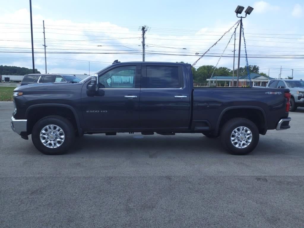 Used 2024 Chevrolet Silverado 2500 LTZ w/ LTZ Convenience Package image 4