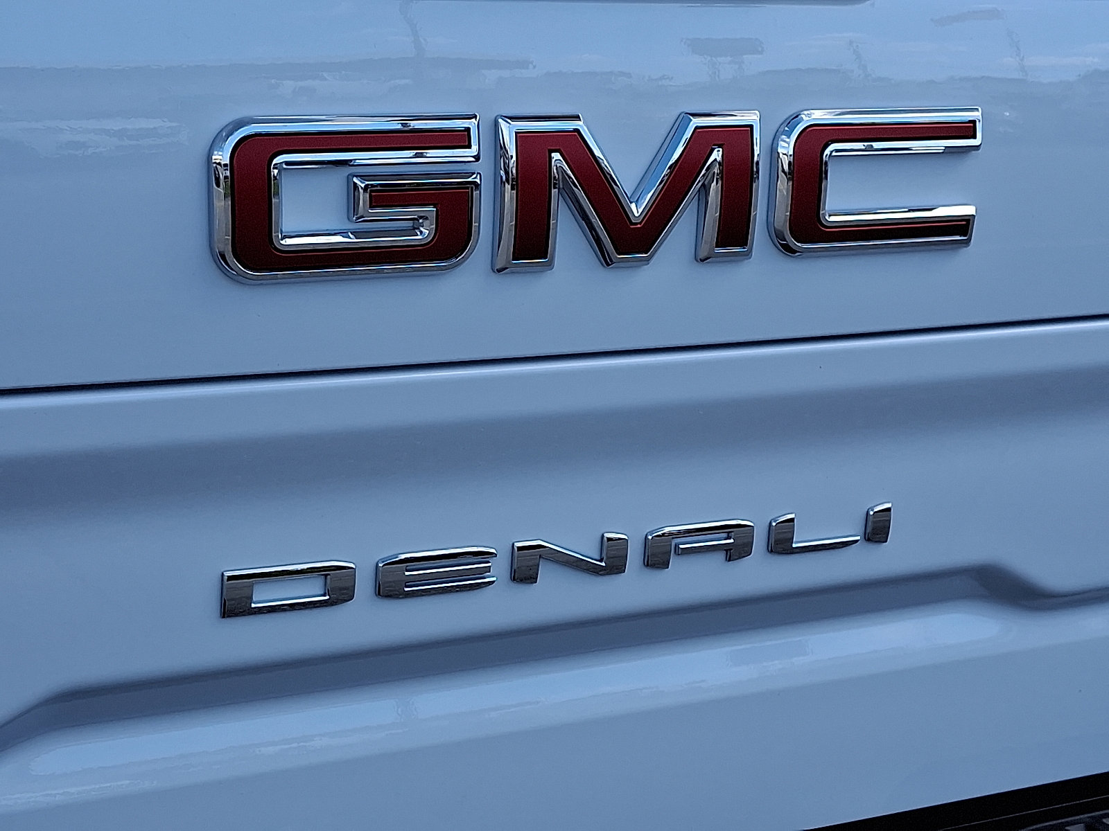 New 2026 GMC Sierra 1500 Denali image 13