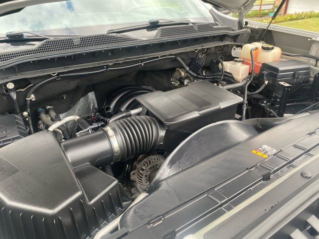 Used 2022 Chevrolet Silverado 2500 LT w/ Convenience Package image 27