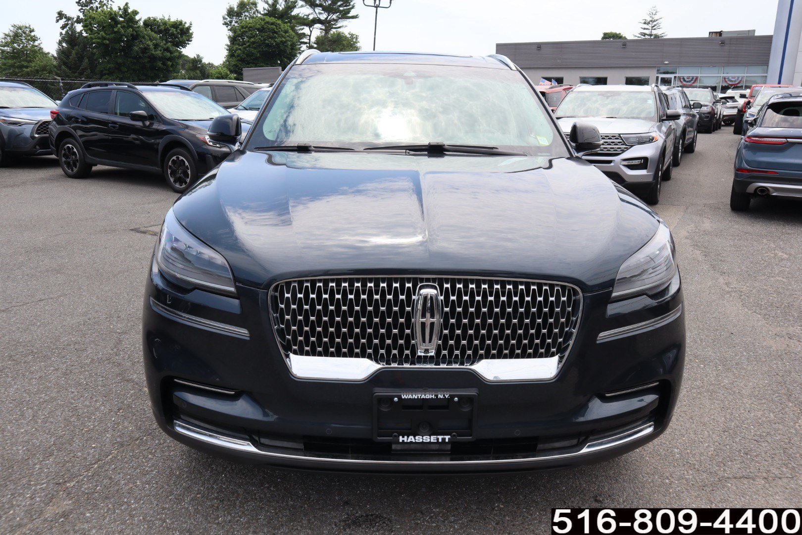 Used 2023 Lincoln Aviator Reserve w/ Elements Package Plus AWD/4WD image 4