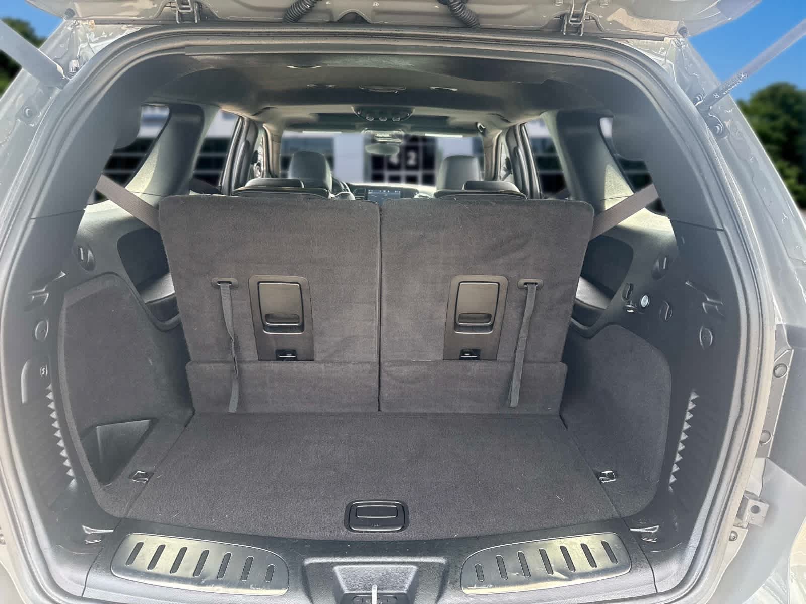 Used 2023 Dodge Durango R/T AWD/4WD image 7