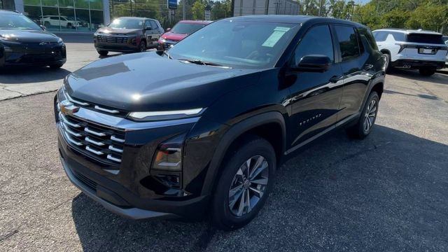 New 2027 Chevrolet Equinox LT w/ Convenience Package II FWD image 6