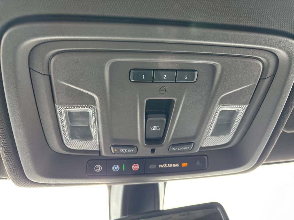 Used 2020 Chevrolet Silverado 1500 LTZ w/ LTZ Plus Package image 34