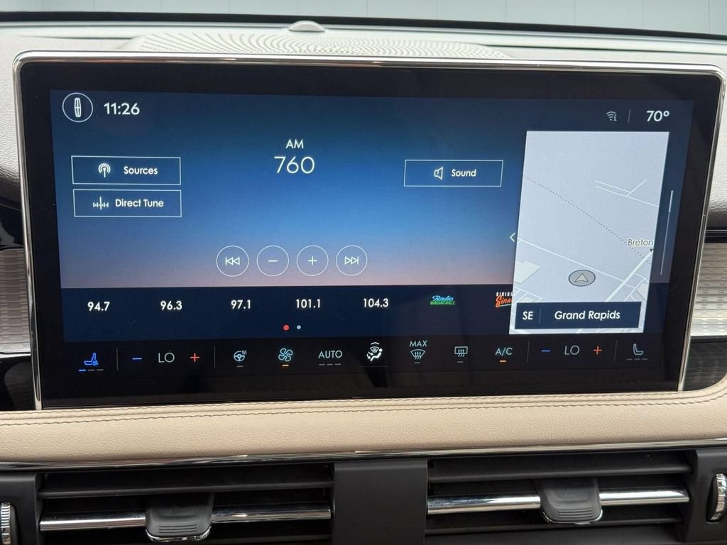 Certified 2023 Lincoln Corsair AWD w/ Equipment Group 101A image 23