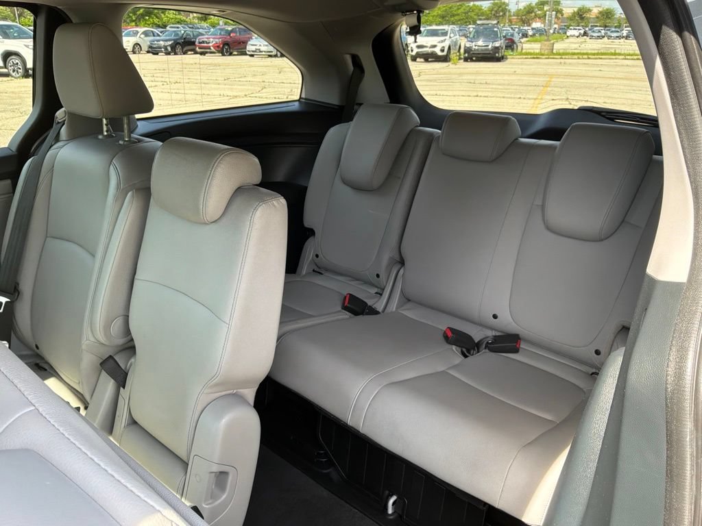 Used 2023 Honda Odyssey EX-L image 22