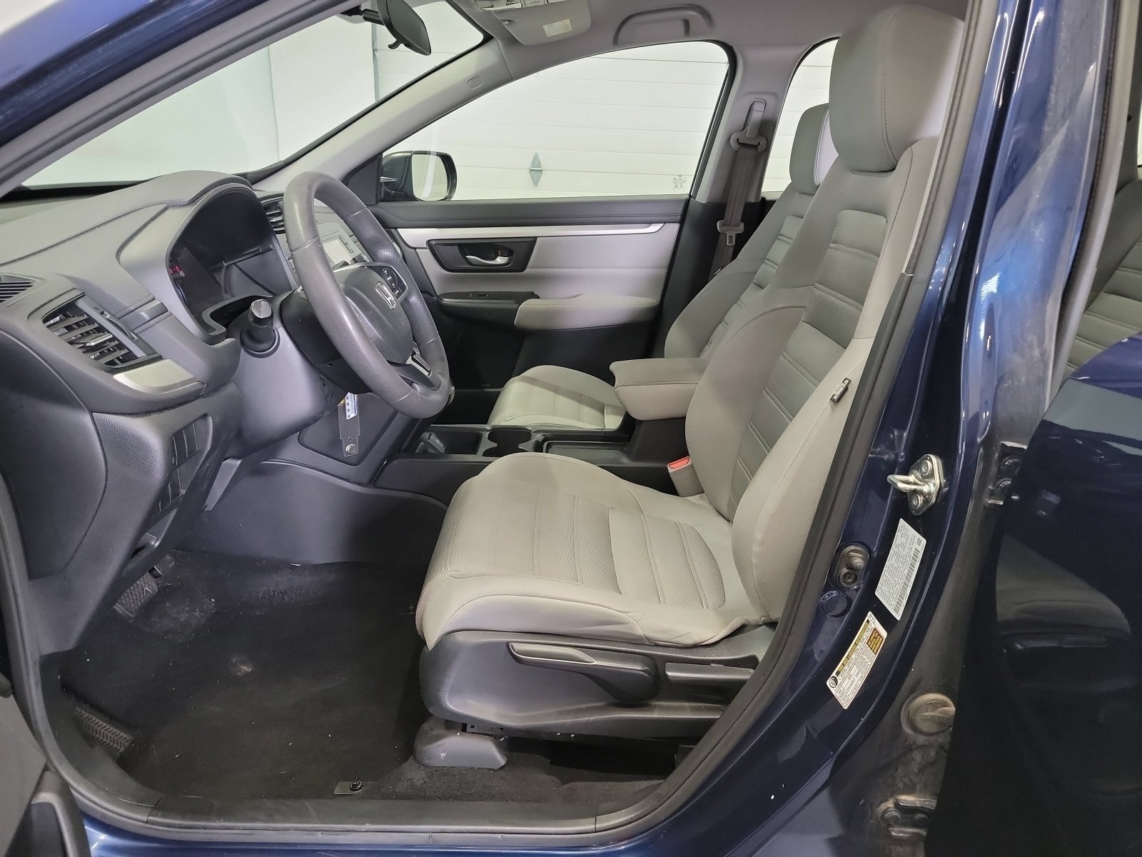 Used 2018 Honda CR-V LX image 12