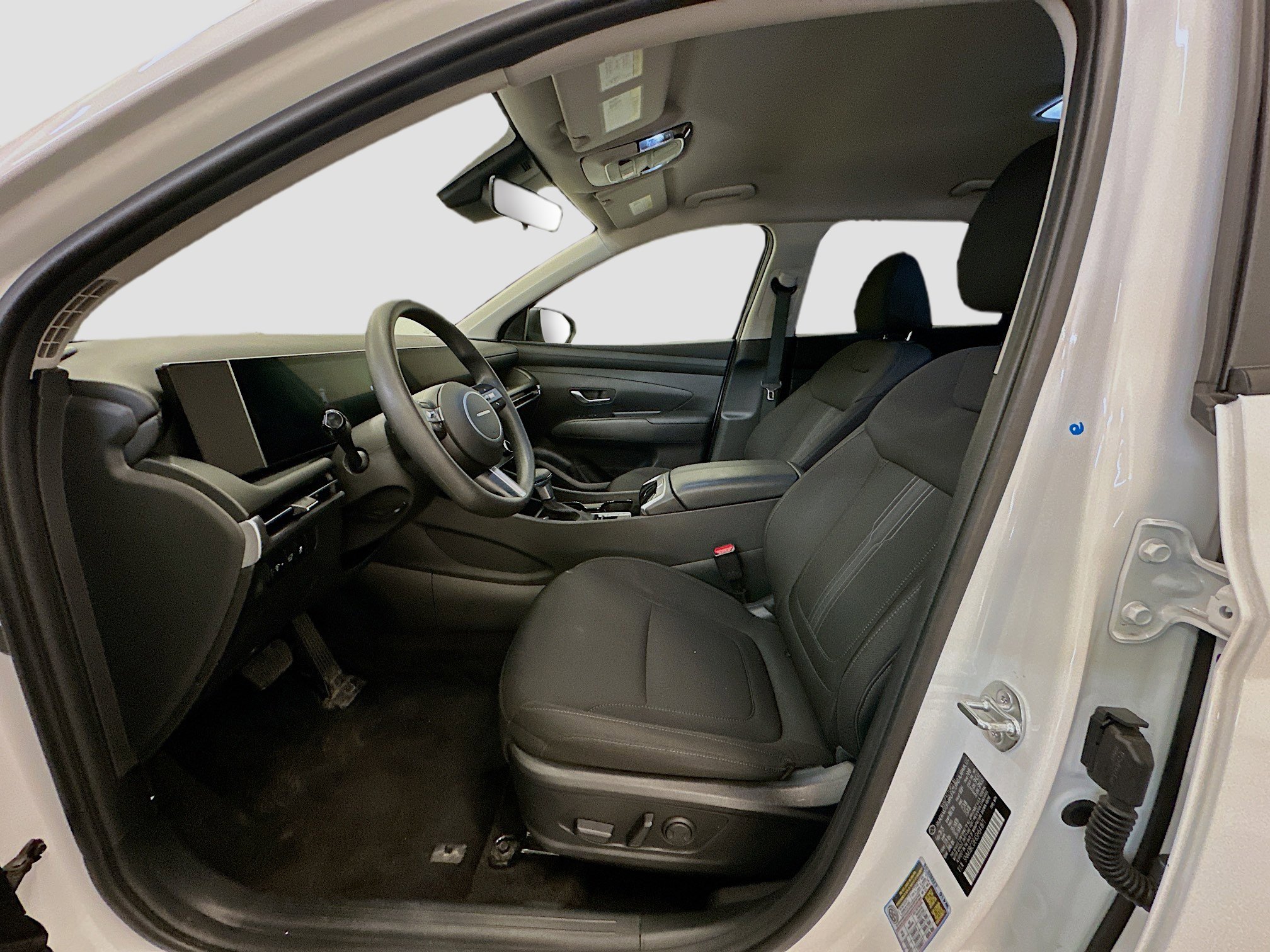 Used 2025 Hyundai Tucson SEL image 13