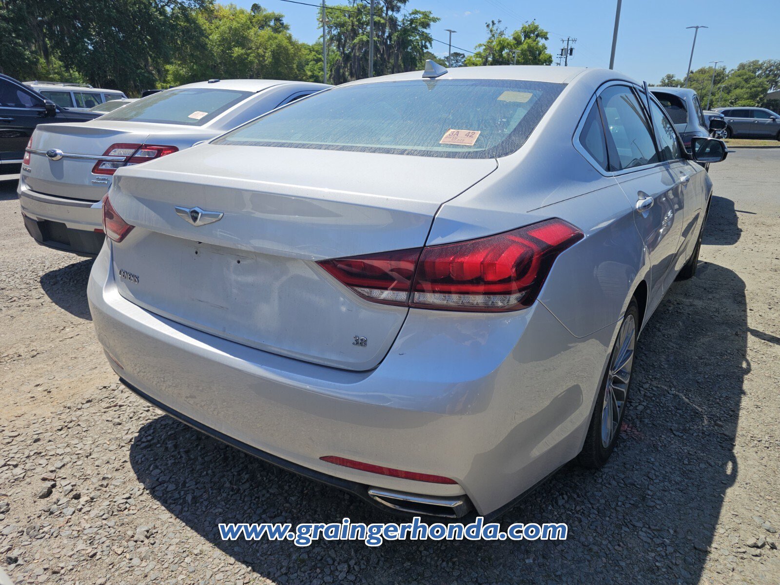 Used 2016 Hyundai Genesis 3.8 image 6