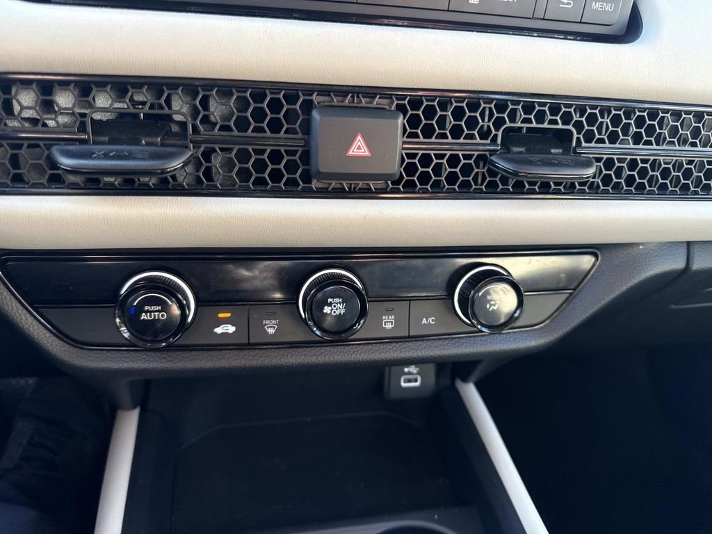 Used 2023 Honda HR-V LX image 22
