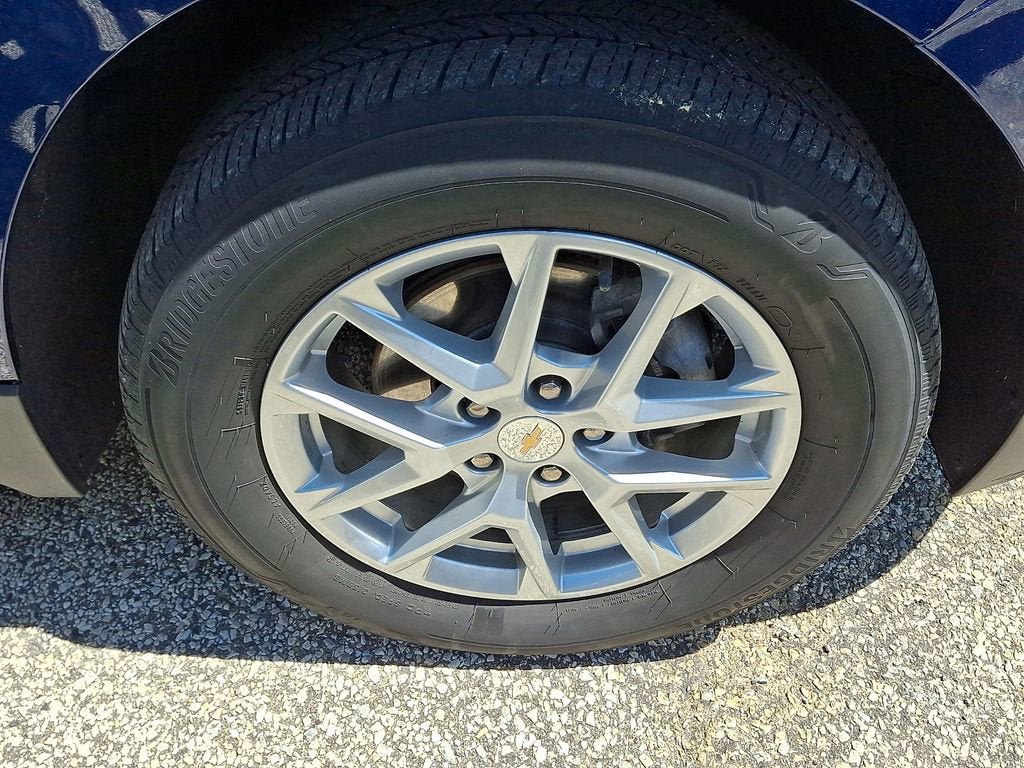 Certified 2022 Chevrolet Equinox LS AWD/4WD image 6