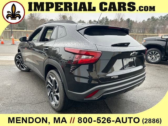 New 2026 Chevrolet Trax RS w/ Sunroof Package image 9