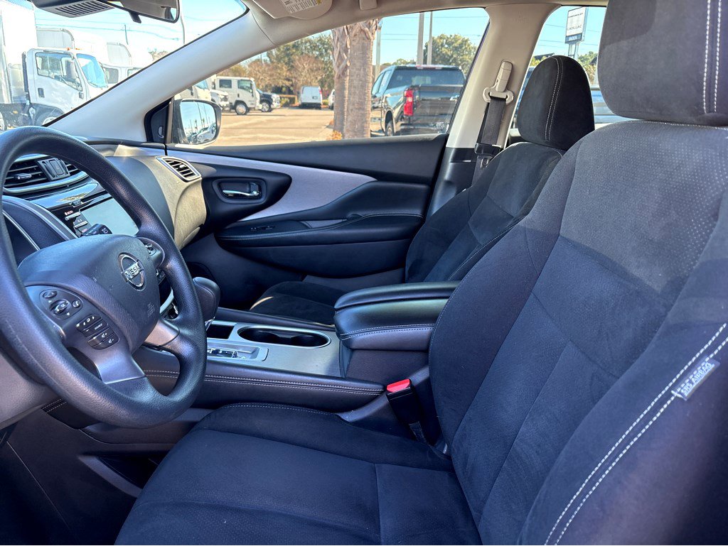 Used 2022 Nissan Murano S image 16
