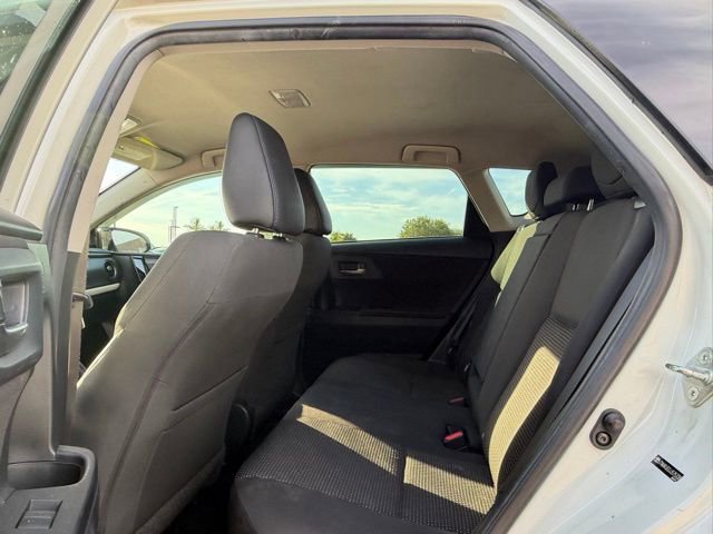 Used 2018 Toyota Corolla iM w/ Carpet Mat Package (TMS) image 9