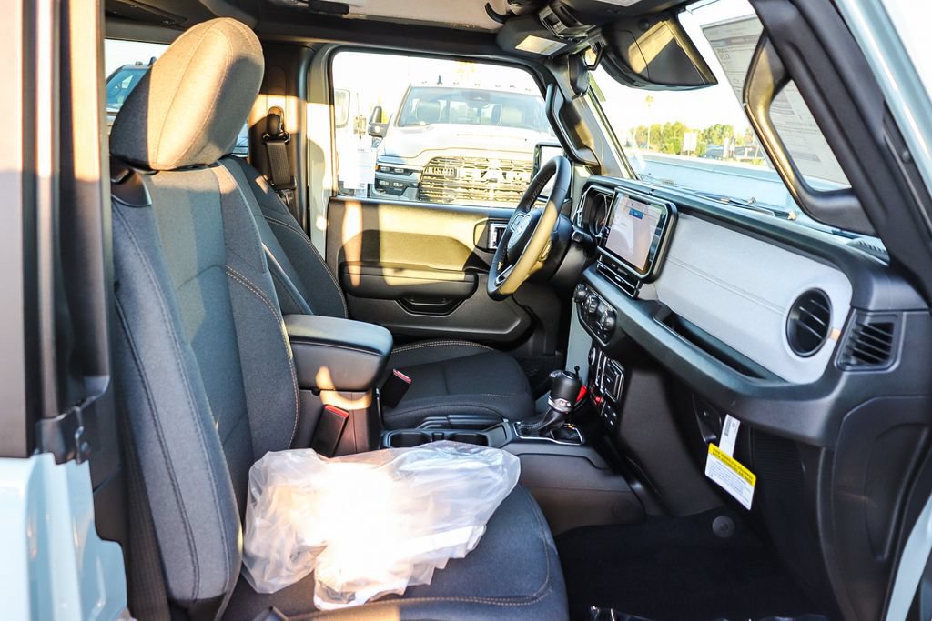 New 2026 Jeep Wrangler Sport AWD/4WD image 18