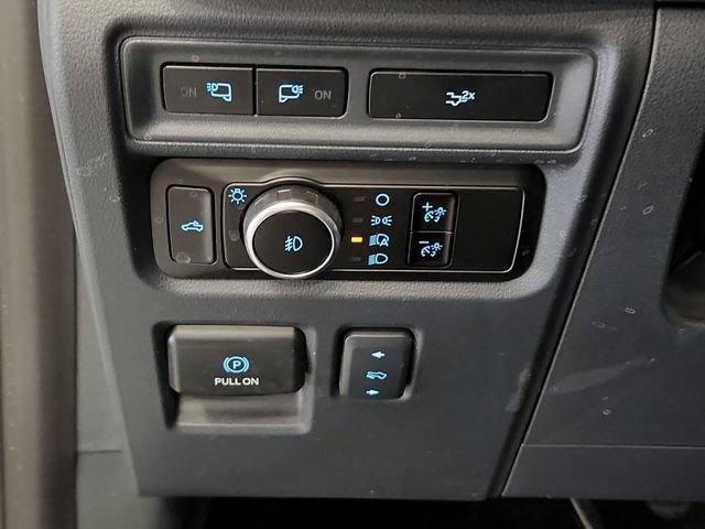 Used 2023 Ford F150 Lariat w/ Equipment Group 502A High AWD/4WD image 31