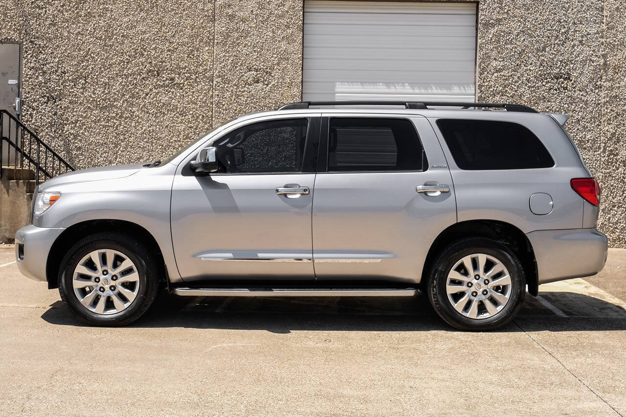 Used 2017 Toyota Sequoia Platinum AWD/4WD image 11