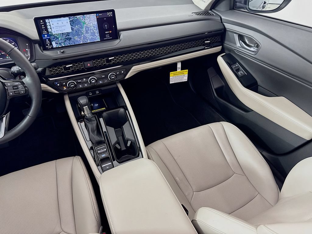 Used 2025 Honda Accord Touring image 32