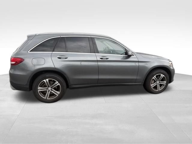 Used 2017 Mercedes-Benz GLC 300 4MATIC image 10