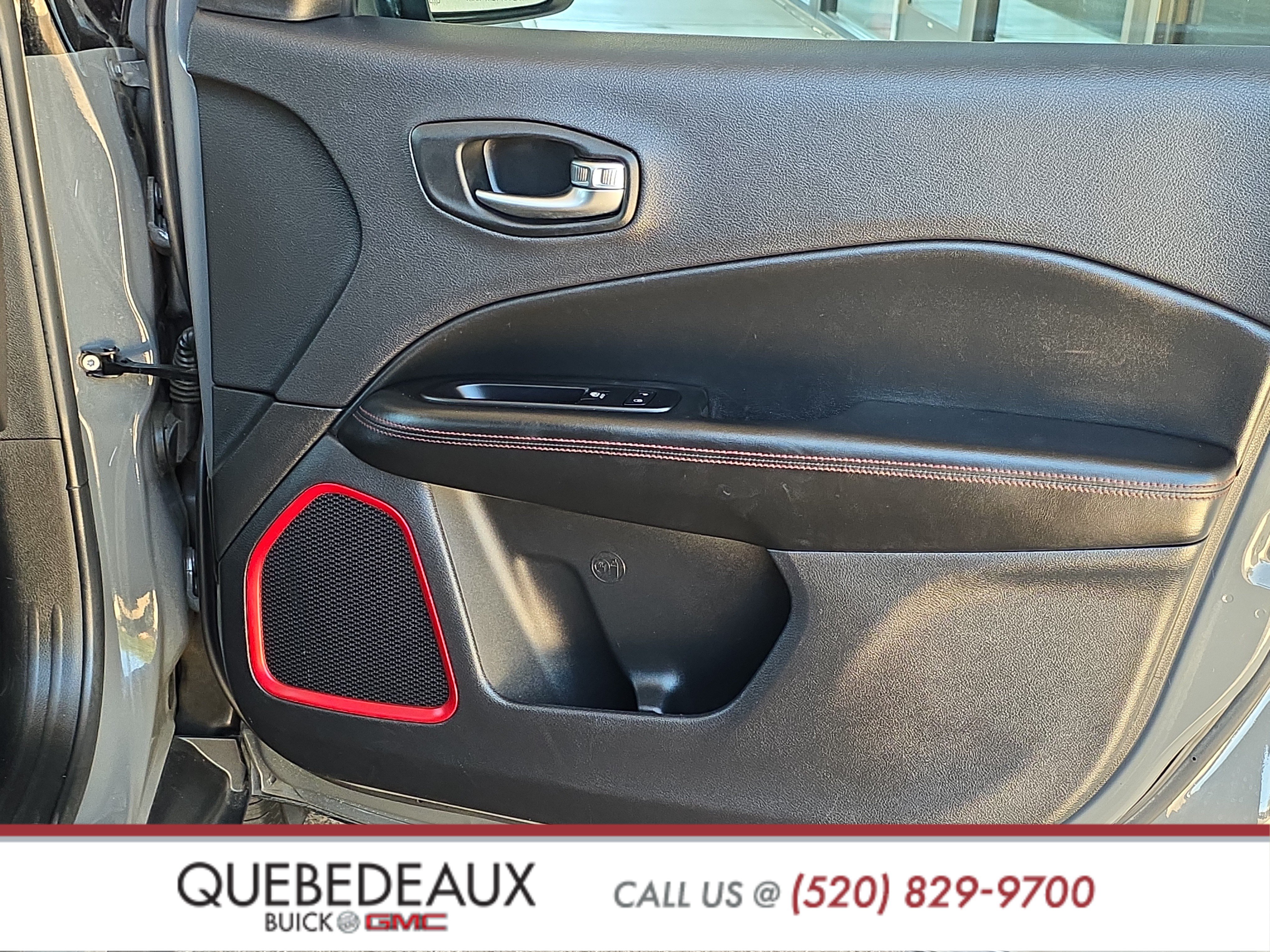 Used 2021 Jeep Compass Trailhawk AWD/4WD image 25