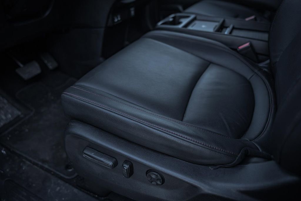 Used 2025 Honda Odyssey Sport-L image 30