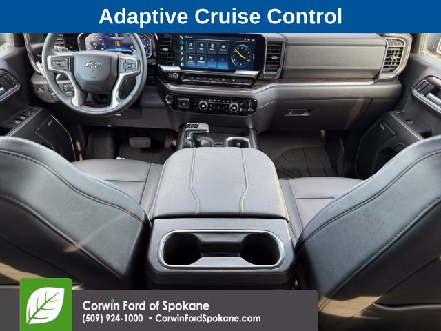 Used 2024 Chevrolet Silverado 1500 RST AWD/4WD image 15