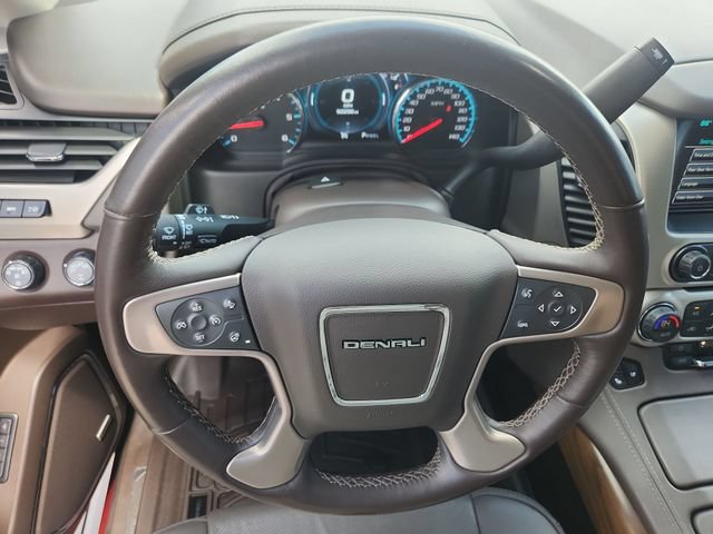 Used 2020 GMC Yukon Denali w/ Denali Premium Package AWD/4WD image 13
