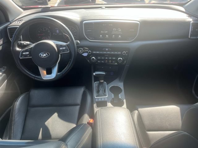 Used 2020 Kia Sportage EX AWD/4WD image 16