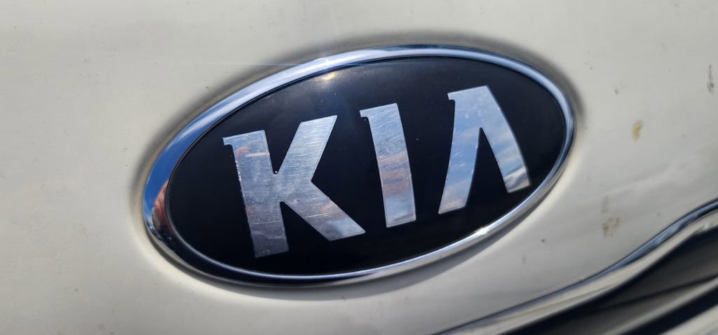 Used 2015 Kia Soul ! w/ Sun & Sound Package FWD image 10