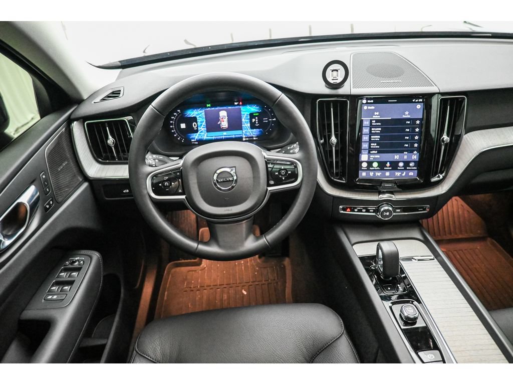 Used 2025 Volvo XC60 T8 Plus w/ Protection Package Premier AWD/4WD image 29
