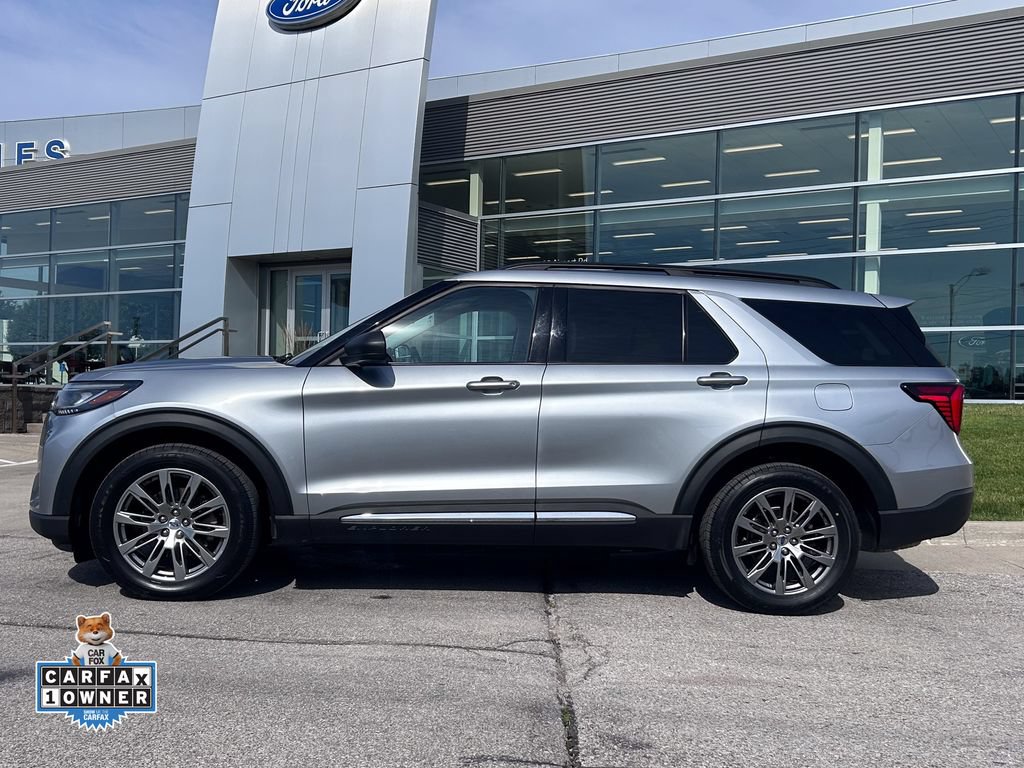 Certified 2025 Ford Explorer Active w/ Active Comfort Package AWD/4WD image 3