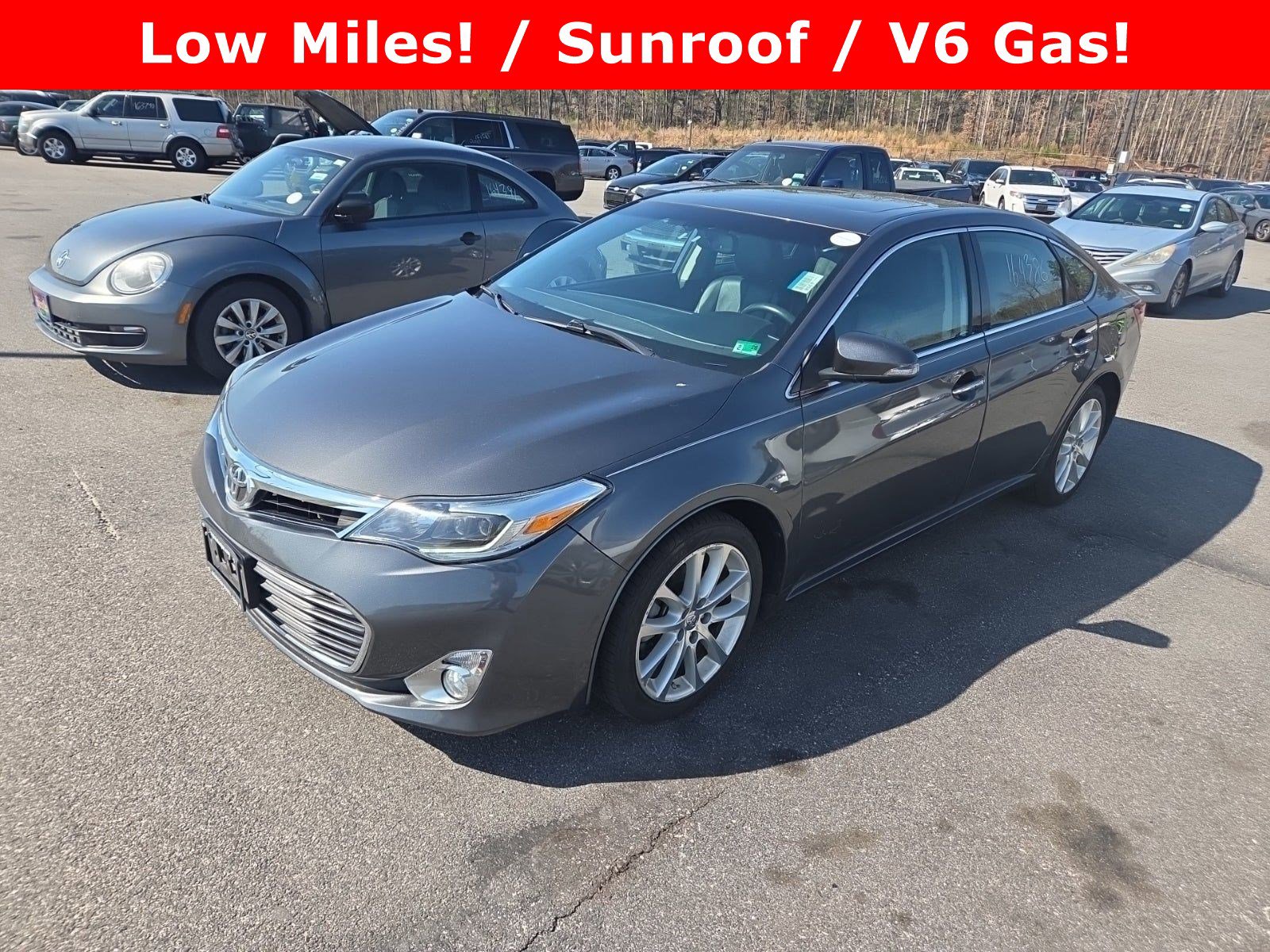 Used 2013 Toyota Avalon Limited image 1