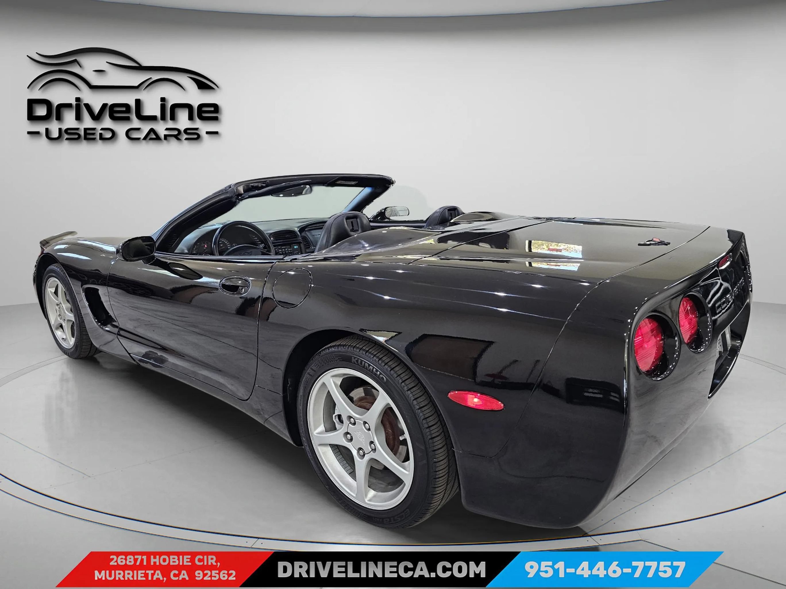 Used 2004 Chevrolet Corvette Convertible w/ Preferred Equipment Group RWD image 18