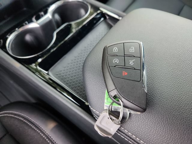 New 2026 Chevrolet Blazer EV LT FWD image 32
